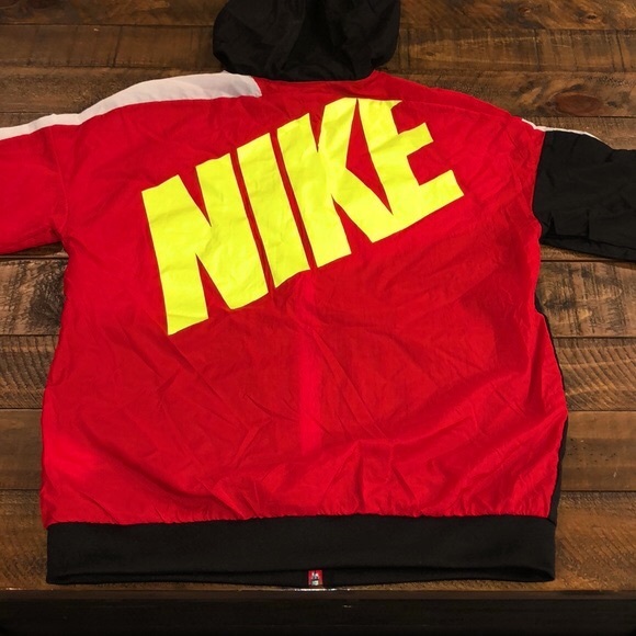 Nike Hoodie Windbreaker - Picture 8 of 8